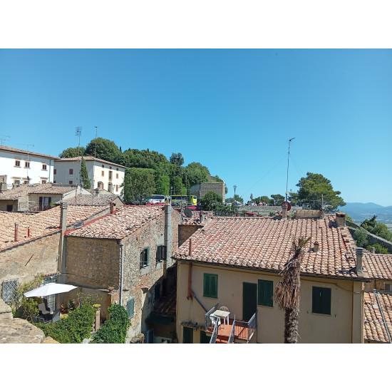 Toskánsko 9.5-16.5.2027, cyklo, Marina di Bibbona, 770Eur, Bolgheri, Volterra, Massa Maritima,hotel**** na pláži  